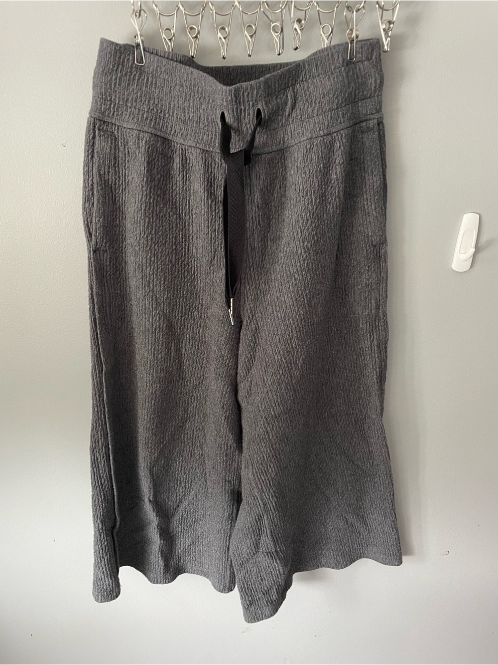 Lululemon Retreat Yourself Crop Wide-Leg Pants - Heathered Core Dark Grey